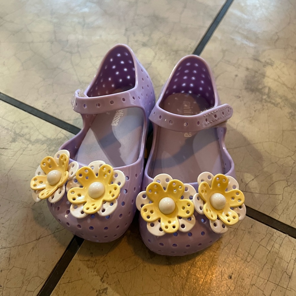 Mini Melissa